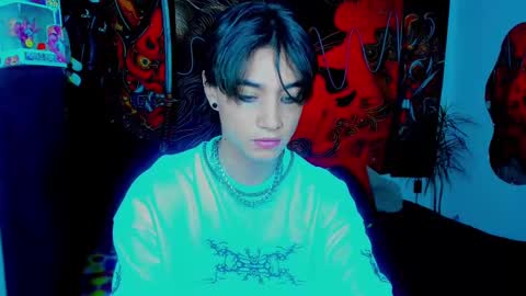 xzerox_ online show from October 18, 2025, 6:41 pm