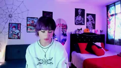 xzerox_ online show from February 10, 2026, 5:17 pm