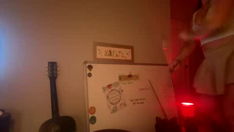 Snapshot of yagirlpeachezzz chatting on July 16, 2026, 5:24 am yagirlpeachezzz online show from July 16, 2026, 5:24 am