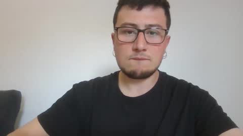 yakajoe97 online show from April 8, 2026, 10:48 am