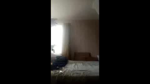 yammy411 online show from April 6, 2026, 3:37 am