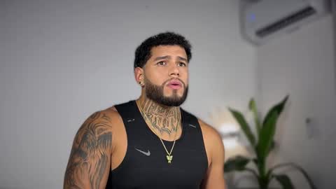 yamp sambrano online show from November 15, 2025, 11:54 pm