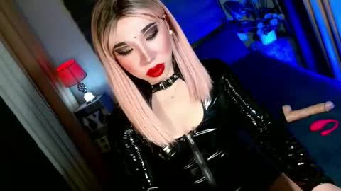 REYAN online show from October 16, 2025, 2:12 am