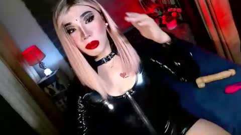 REYAN online show from October 20, 2025, 2:01 am