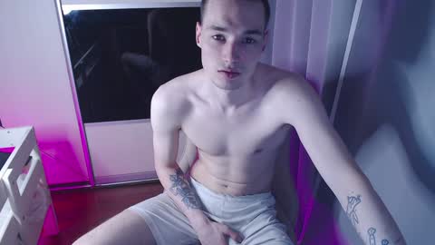 Yan online show from December 4, 2024, 1:14 am