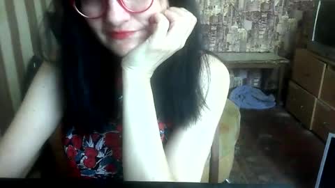 Snapshot of yanafiesta chatting on July 18, 2026, 11:03 am yanafiesta online show from July 18, 2026, 11:03 am