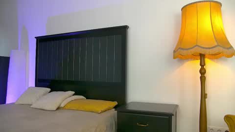 Snapshot of yanira_ass_ chatting on March 17, 2026, 5:00 am yanira_ass_ online show from March 17, 2026, 5:00 am