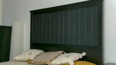 Snapshot of yanira_ass_ chatting on March 19, 2026, 5:11 am yanira_ass_ online show from March 19, 2026, 5:11 am