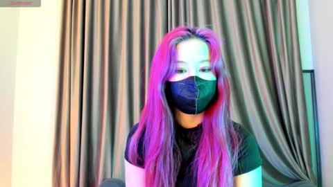 Yana online show from January 18, 2026, 10:46 pm