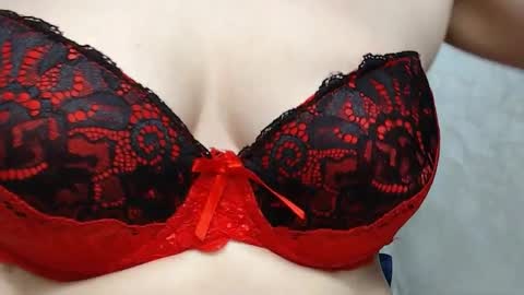 Yao Mei online show from November 8, 2025, 1:44 pm