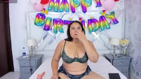 Snapshot of yaragarcia chatting on February 18, 2026, 3:46 am Yara online show from February 18, 2026, 3:46 am