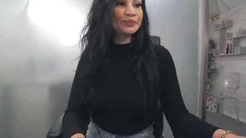 Yara online show from April 13, 2026, 3:34 am