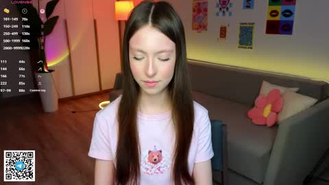 Yasmin online show from April 4, 2026, 7:28 am