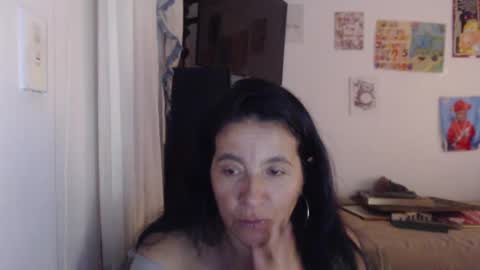 Snapshot of yasmin_love85 chatting on September 22, 2025, 4:42 pm yasmin_love85 online show from September 22, 2025, 4:42 pm