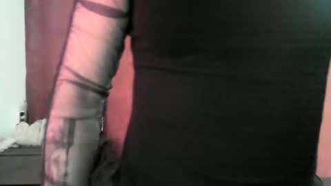 Yasmin Paez online show from March 9, 2025, 4:44 pm