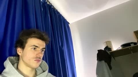 yayay333 online show from April 3, 2026, 5:11 pm