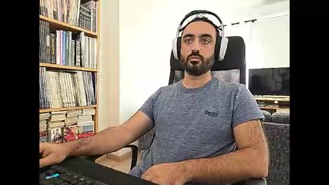 yeeaahoo online show from September 9, 2025, 9:09 am