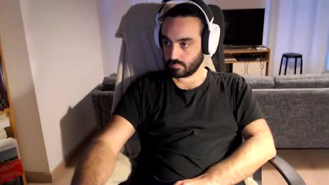 yeeaahoo online show from February 4, 2026, 4:57 pm