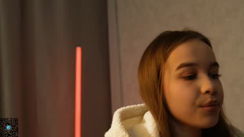 Snapshot of yeepshyy chatting on December 9, 2024, 8:12 pm Kate online show from December 9, 2024, 8:12 pm