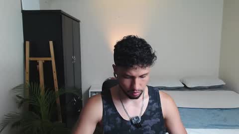 yeff online show from April 12, 2026, 1:10 am