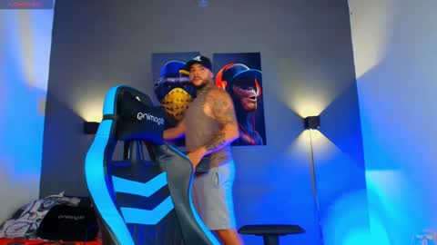 yeikoe1 online show from January 14, 2025, 3:01 am