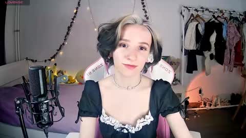 Liya online show from March 2, 2025, 5:47 pm