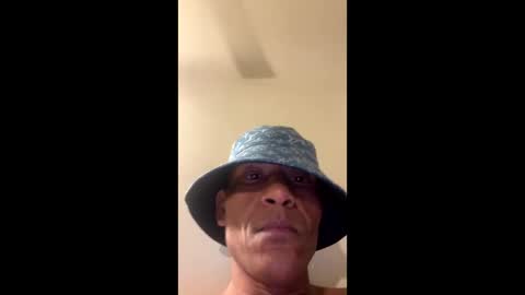 Snapshot of yellowdickbbc chatting on May 16, 2026, 9:50 am yellowdickbbc online show from May 16, 2026, 9:50 am