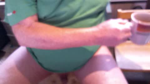 Snapshot of yellowsnakes chatting on February 15, 2026, 8:05 pm . y e l l o w s n a k e s . online show from February 15, 2026, 8:05 pm