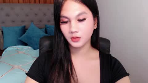 Yen online show from October 19, 2025, 11:05 pm
