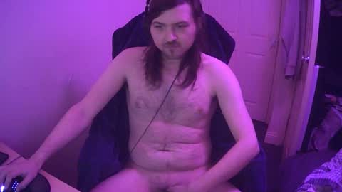 Snapshot of yeovil_alex chatting on December 8, 2024, 12:51 am Alex online show from December 8, 2024, 12:51 am