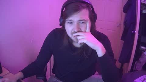 Snapshot of yeovil_alex chatting on December 8, 2024, 2:52 pm Alex online show from December 8, 2024, 2:52 pm