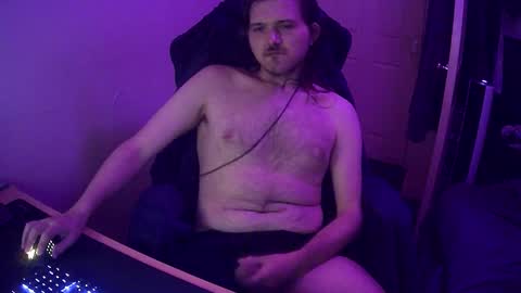 Snapshot of yeovil_alex chatting on October 1, 2025, 12:49 am Alex online show from October 1, 2025, 12:49 am