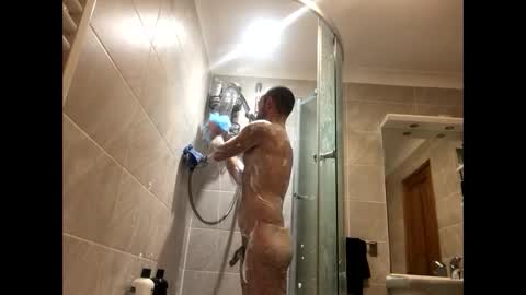 yesbarbs online show from November 16, 2025, 5:18 pm