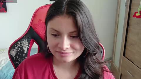 yessica_gomez01 online show from May 23, 2026, 12:53 pm