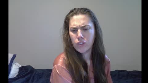 Kira online show from October 9, 2025, 10:57 am