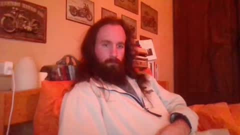 yeti_92 online show from January 4, 2025, 2:35 pm