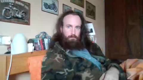 yeti_92 online show from February 22, 2025, 12:51 pm