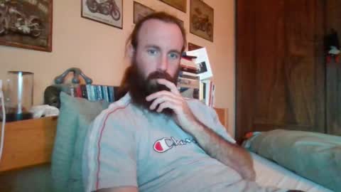 yeti_92 online show from October 6, 2025, 4:15 pm