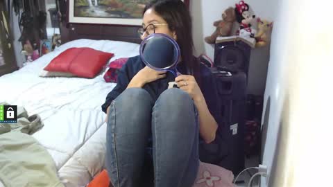 Andrea online show from April 15, 2026, 11:27 pm