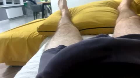 Giannis online show from October 1, 2025, 10:27 pm