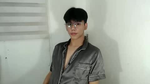 ynotyu online show from September 9, 2025, 7:46 pm