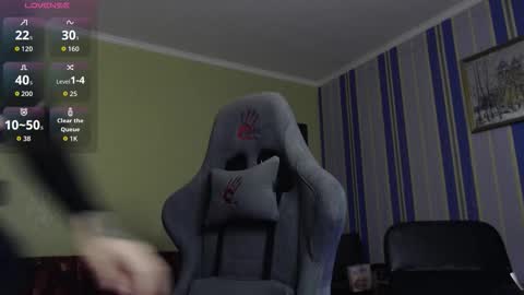 yofukashi online show from October 9, 2025, 10:35 am