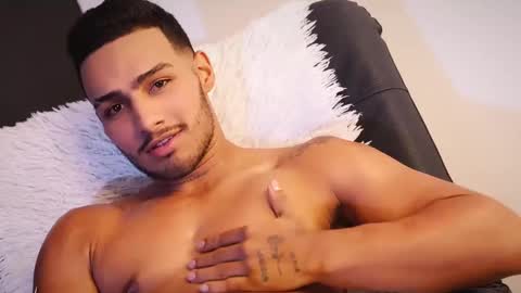 Yoi Olimpo online show from February 18, 2025, 3:21 pm