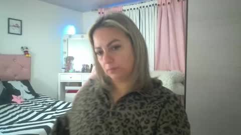 yokiko online show from September 13, 2025, 12:16 pm