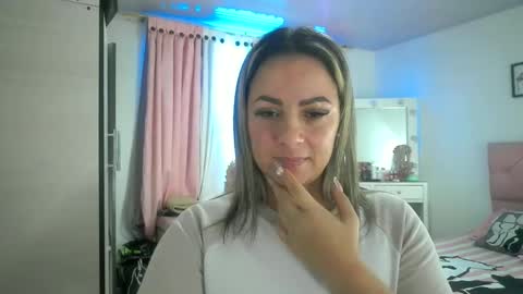 yokiko online show from November 17, 2025, 1:39 pm