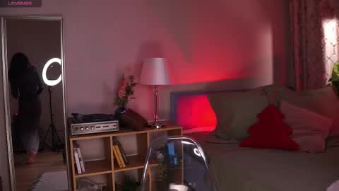 Yoko online show from January 11, 2026, 5:45 am