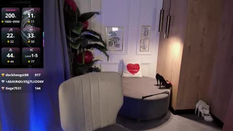 Yolanda online show from November 4, 2025, 8:24 am