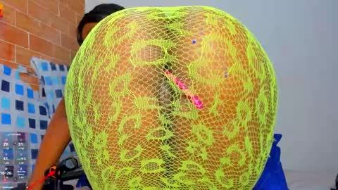 yonnsol_avril online show from March 10, 2025, 6:34 pm