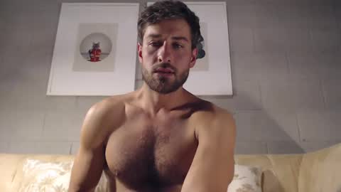 Yoooups online show from October 31, 2025, 6:03 am