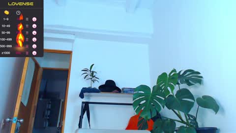 Enzo online show from January 19, 2025, 9:44 am